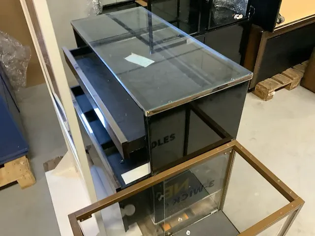 Presentatiemeubels/displays (5x) - afbeelding 6 van  10
