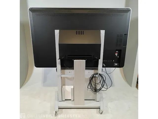 Presentatiescherm op stander met soundbar ctouch / jbl, ct70led40bos4p ag, bouwjaar scherm 2014 - afbeelding 10 van  18