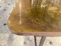 Presentatietafel met messing bovenblad - afbeelding 5 van  7