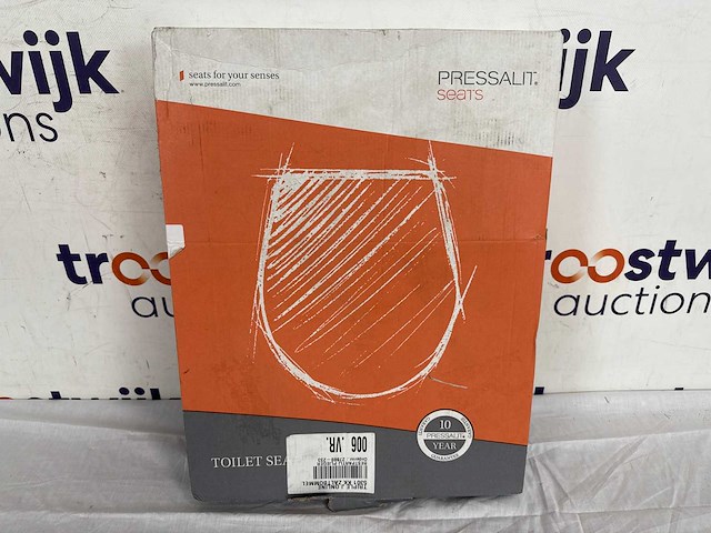 Pressalit projecta solid pro polygiene closetzitting met deksel wit - afbeelding 2 van  3