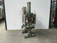 Pressomatic - pc 15.2 - c-frame press - 1973 - afbeelding 1 van  6