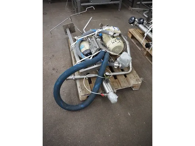 Prg - afbeelding 2 van  7