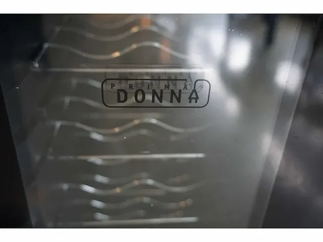 Prima donna - wijnklimaatkast - afbeelding 5 van  5