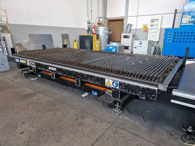 Prima power - laser genius - fiber lasersnijmachine - afbeelding 23 van  24