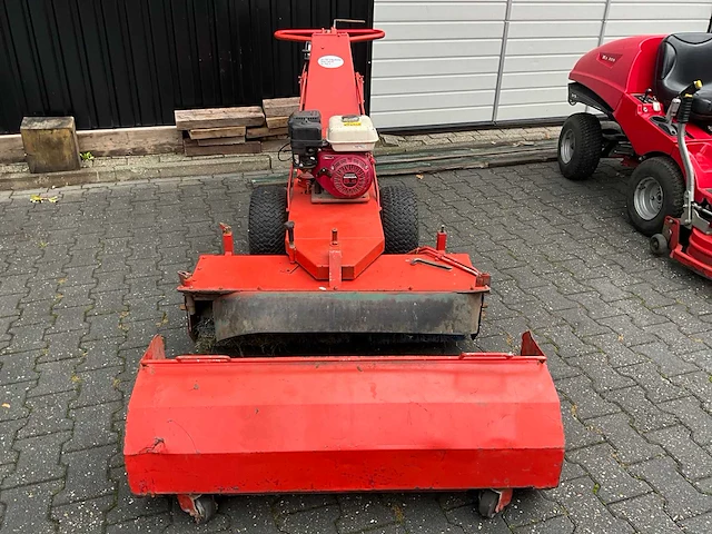 Prins hydraulische veegmachine - afbeelding 5 van  12