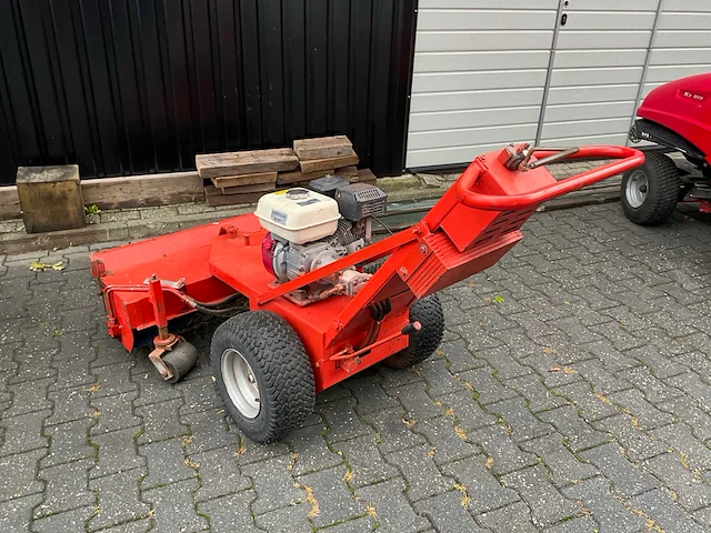 Prins hydraulische veegmachine - afbeelding 9 van  12