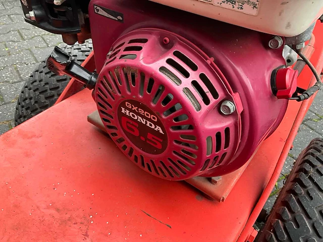 Prins hydraulische veegmachine - afbeelding 12 van  12