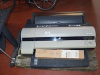 Printer canon ipf610 groot model met tafel (8) - afbeelding 1 van  10