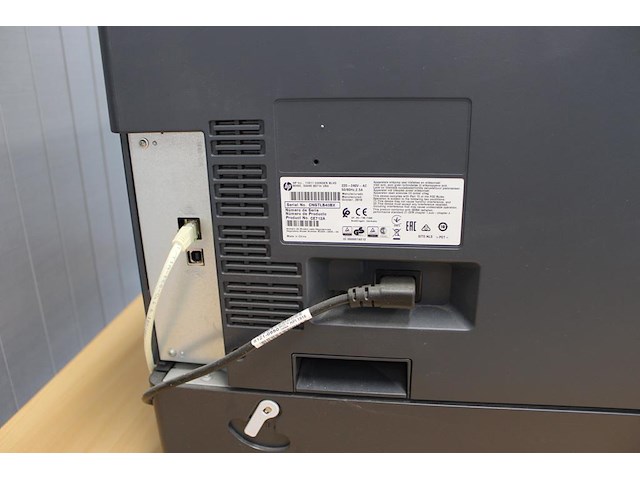 Printer hp colorlaserjet cp5225 met twee lades a4 en a3. - afbeelding 5 van  5