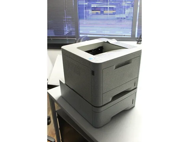 Printer samsung ml-3750nd, met extra lade - afbeelding 2 van  2