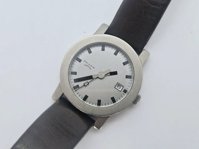 Prisma titanium herenhorloge uit oude juweliersvoorraad - afbeelding 1 van  5
