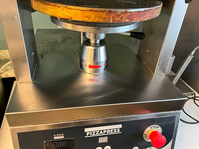 Prismafood - pizzapress 33 - pizzapletter 2023 - afbeelding 6 van  8