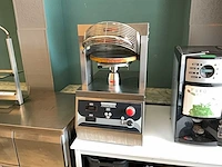Prismafood - pizzapress 33 - pizzapletter 2023 - afbeelding 1 van  9