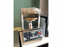 Prismafood - pizzapress 33 - pizzapletter 2023 - afbeelding 3 van  9