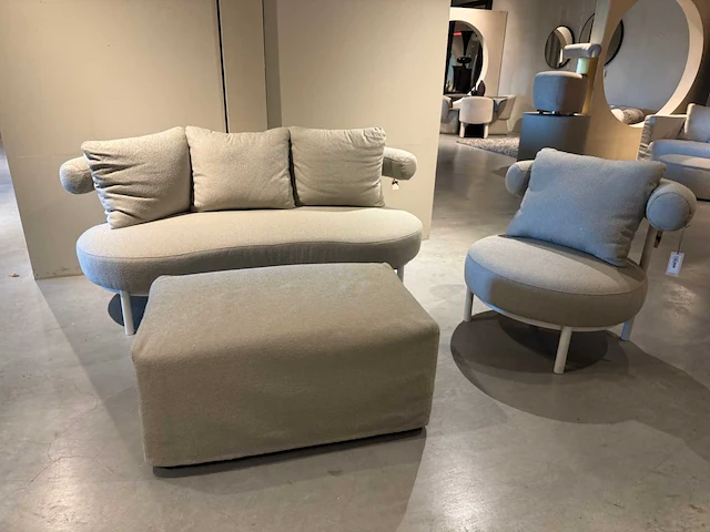 Privada bankstel met fauteuil - afbeelding 4 van  9