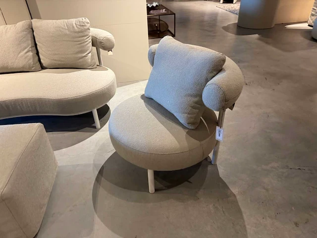 Privada bankstel met fauteuil - afbeelding 8 van  9