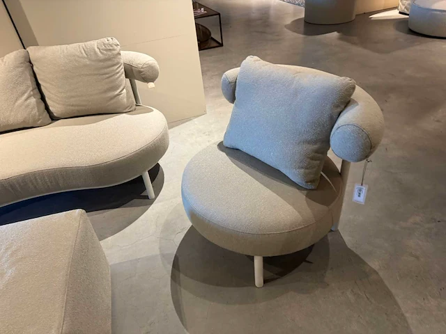 Privada bankstel met fauteuil - afbeelding 9 van  9