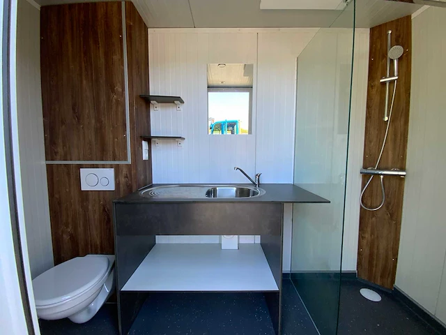 Privé sanitair unit - afbeelding 32 van  36