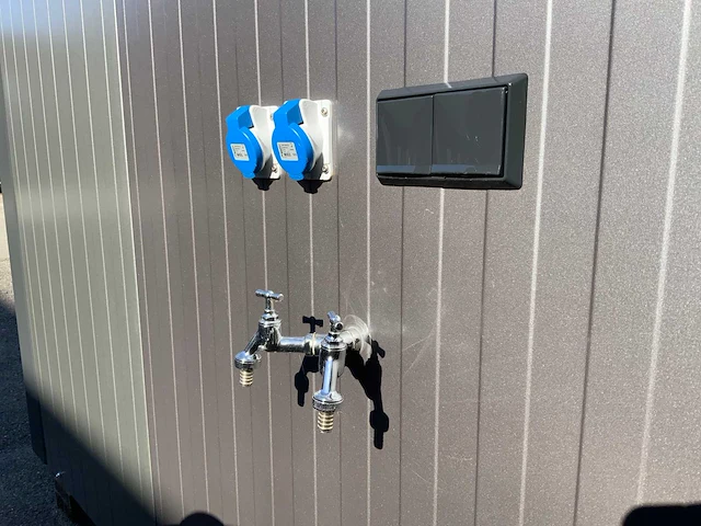 Privé sanitair unit - afbeelding 27 van  36