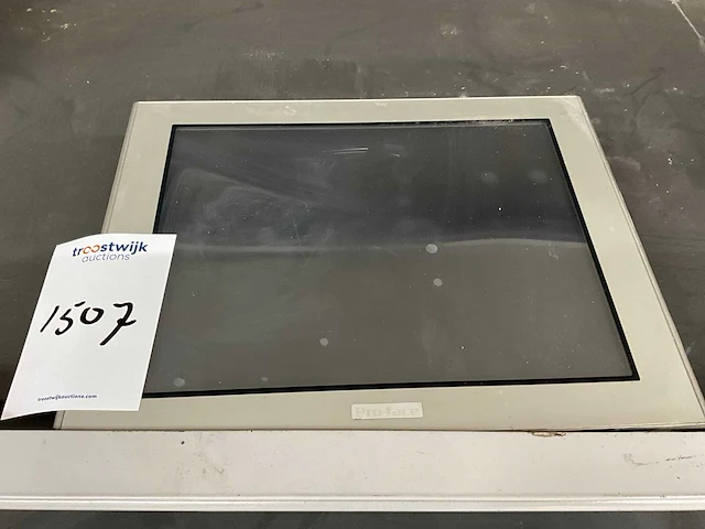 Pro-face hmi bedieningsterminal - afbeelding 1 van  3