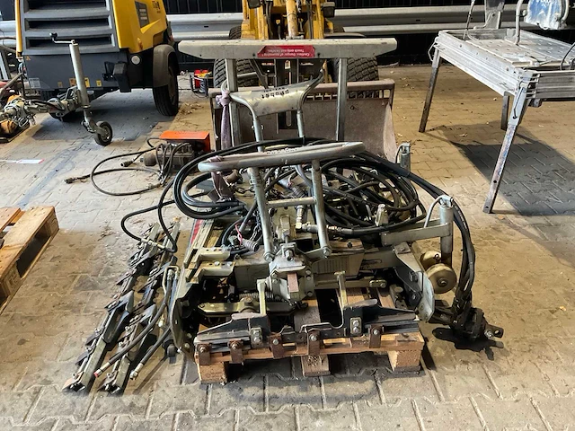 Probst hvz-uni 2009 stenen legklem - afbeelding 3 van  10