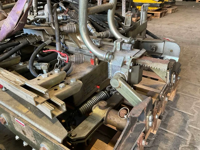 Probst hvz-uni 2009 stenen legklem - afbeelding 8 van  10