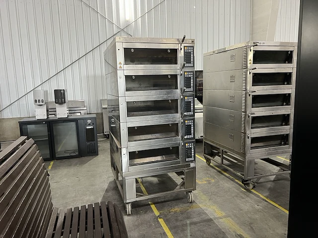 Productieoven 5-luiks miwe, co 1.0608 - afbeelding 1 van  12