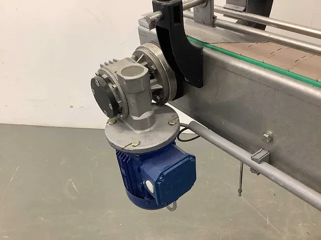 Produktielijn invoertafel - afbeelding 14 van  16