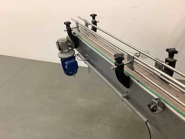 Produktielijn invoertafel - afbeelding 5 van  16