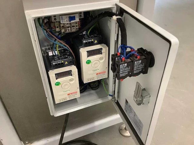 Produktielijn invoertafel - afbeelding 14 van  16