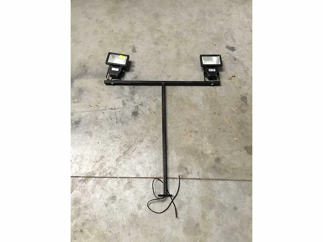Profesionele dartbord verlichting (8x) - afbeelding 1 van  4