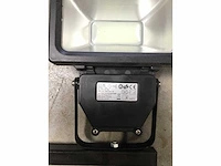 Profesionele dartbord verlichting (8x) - afbeelding 3 van  4