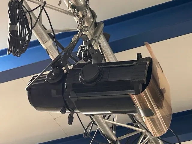 Professionele - licht en audio - studio plaffond v.v. besturing - afbeelding 10 van  34