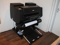Professionele grootformaat fotoprinter canon image prograf pro-2100. let op! steunen opvangbak zijn stuk.