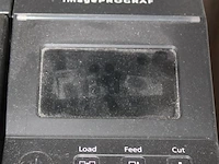 Professionele grootformaat fotoprinter canon image prograf pro-2100. let op! steunen opvangbak zijn stuk. - afbeelding 4 van  4