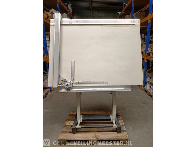 Professionele tekentafel nestler, florett r - afbeelding 1 van  7