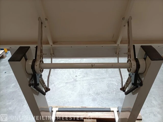 Professionele tekentafel nestler, florett r - afbeelding 7 van  7