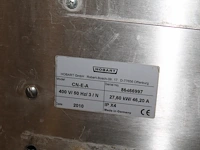 Professionele vaatwasmachine hobart type cn-e-a. bouwjaar 2010. compleetheid en werking onbekend. - afbeelding 4 van  4