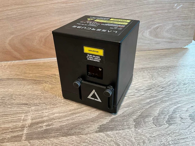 Proffesionele lasereffect-projector inclusief statief en draagtas - afbeelding 2 van  5