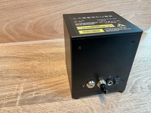 Proffesionele lasereffect-projector inclusief statief en draagtas - afbeelding 5 van  5