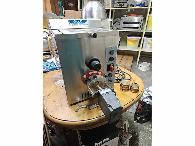 Proffesionele pasta machine - afbeelding 3 van  10