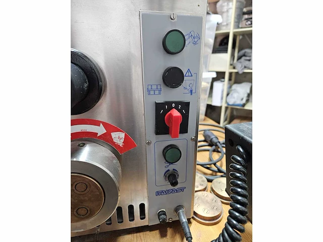 Proffesionele pasta machine - afbeelding 7 van  10