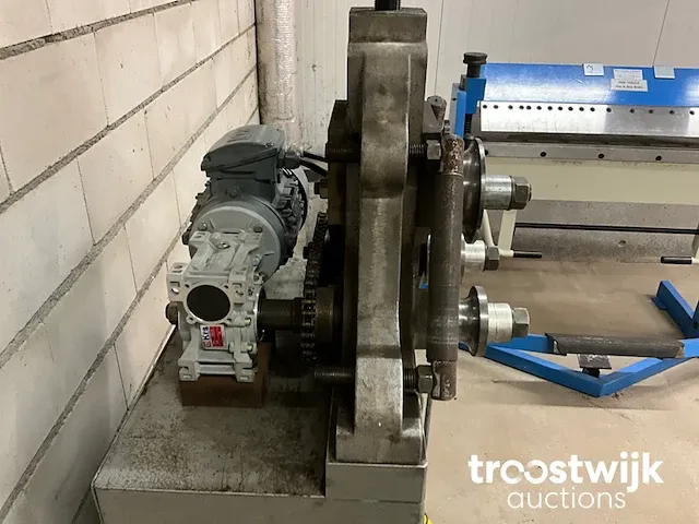 Profiel buigmachine - afbeelding 4 van  6