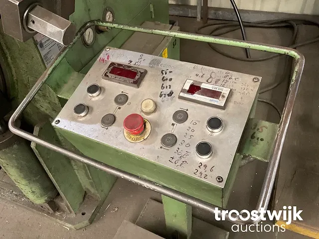 Profielbuigmachine - afbeelding 10 van  11
