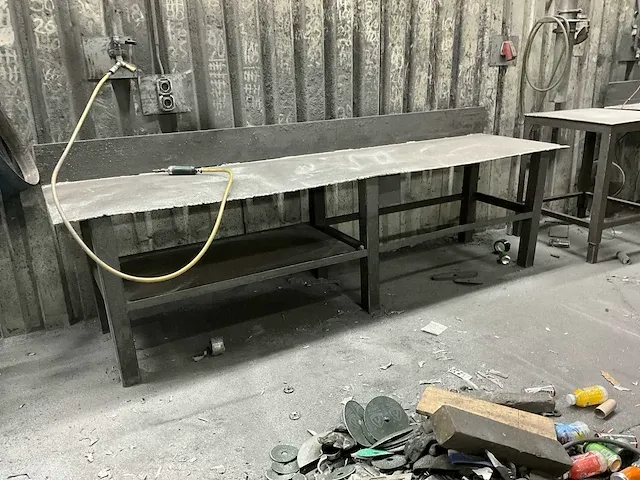 Profielstaal werktafels / lastafels (2x) - afbeelding 2 van  2