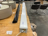 Projecta elektrisch beamerscherm - afbeelding 1 van  5