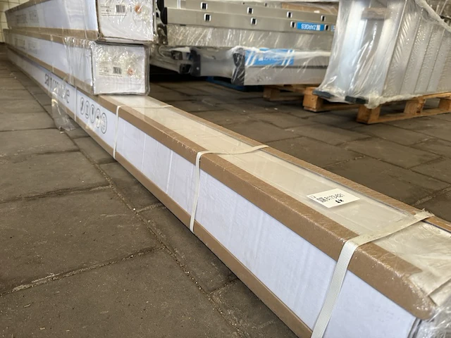 Projectiescherm hd elektrisch 388x290 cm 4:3 191" sam creative, pshex388290 - afbeelding 3 van  4