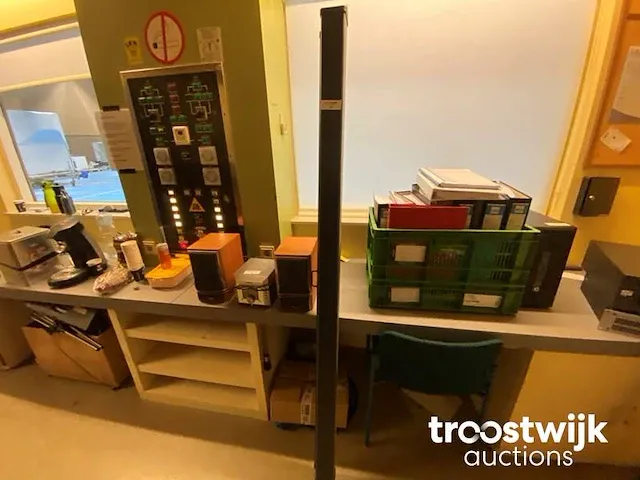 Projectiescherm - afbeelding 1 van  3