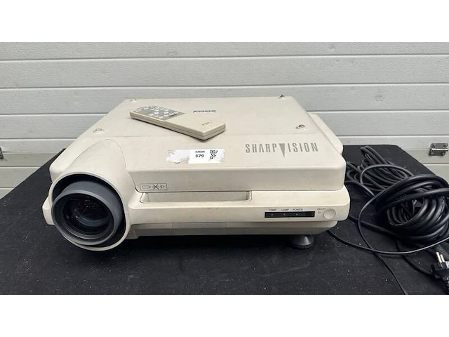 Projector sharp, xg-3900e - afbeelding 1 van  8