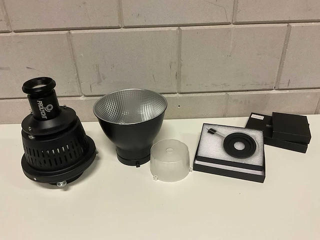 Prolycht orion 300 licht set - afbeelding 7 van  9